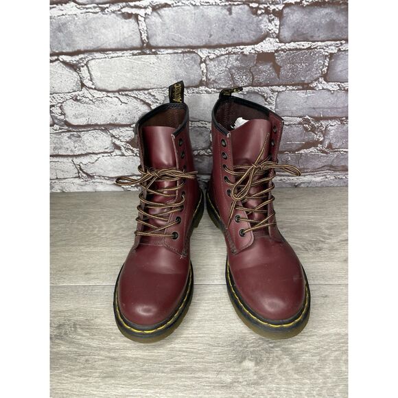 Dr. Martens Cherry Red Leather Combat Lace Up Boots Women’s Sz 38EU/7-7.5M US - Picture 2 of 16